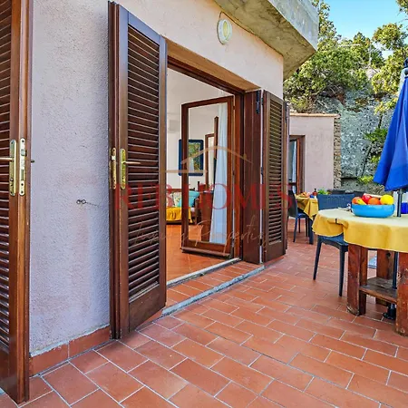 Apartment Mala House Monte Ladu
